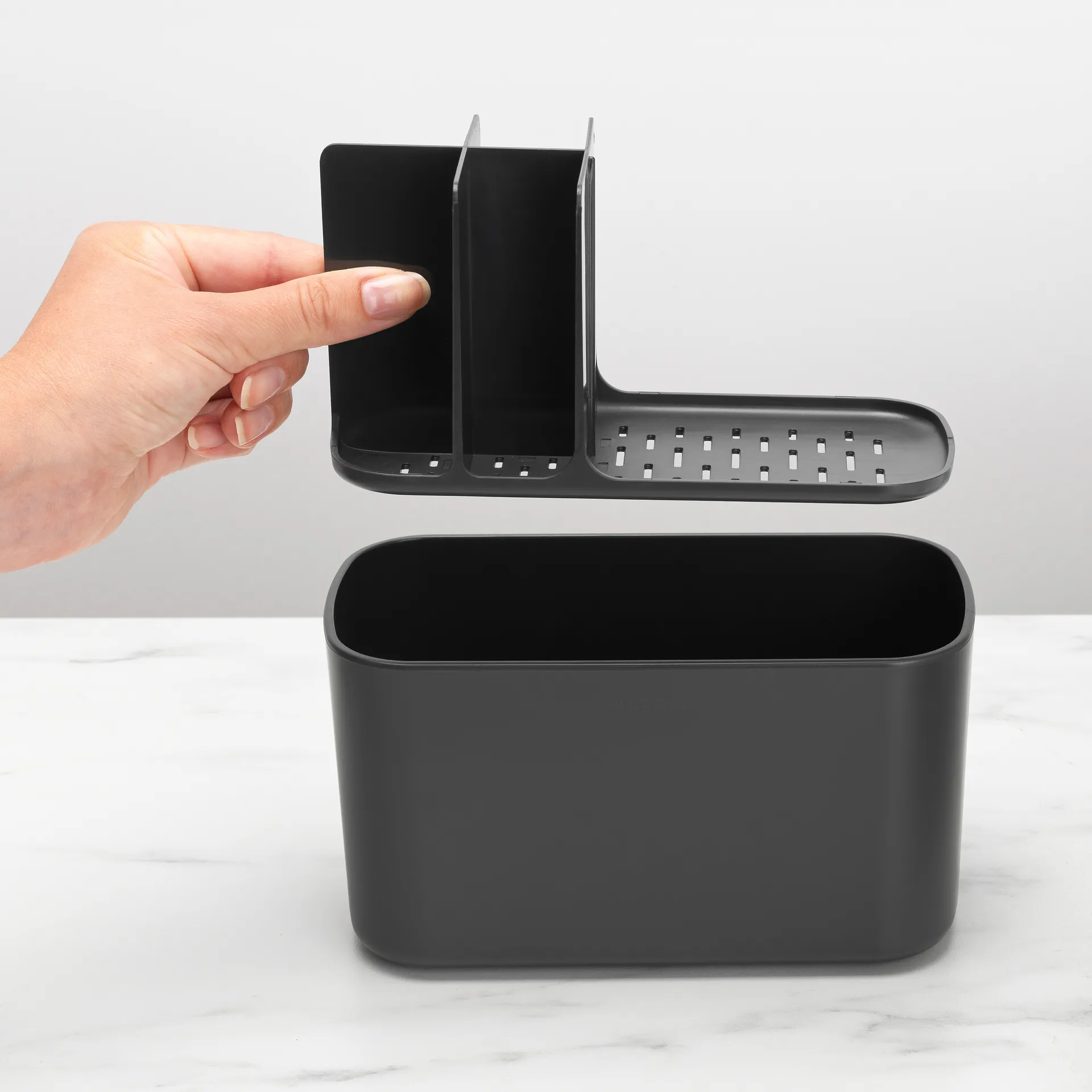 Brabantia ReNew Waschbecken Organizer, Dunkelgrau Brabantia
