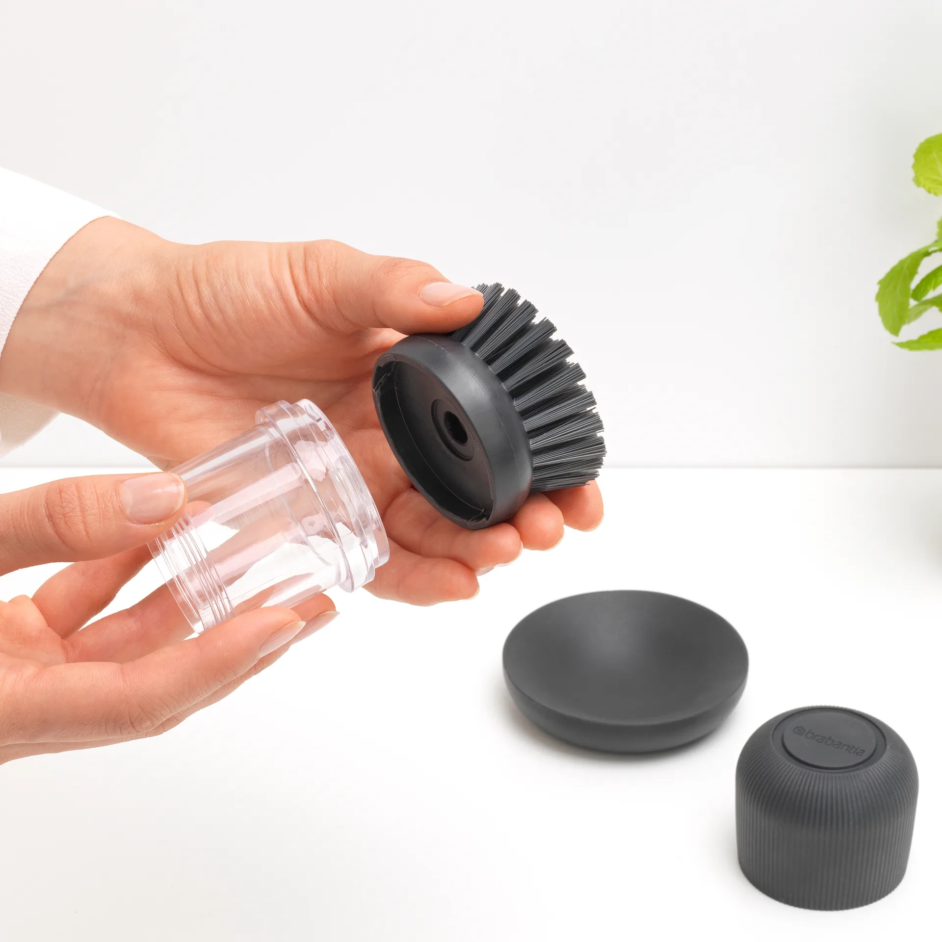 Brabantia Spülmittel-Schale mit Spülbürste, Dunkelgrau Brabantia