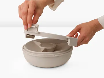 Make & Take Salatschale, 1,3 L - Soft Beige - Brabantia