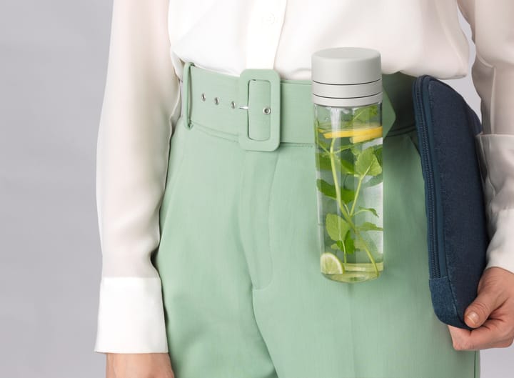 Make & Take Wasserflasche mit Sieb 0,5 L, Hellgrau Brabantia