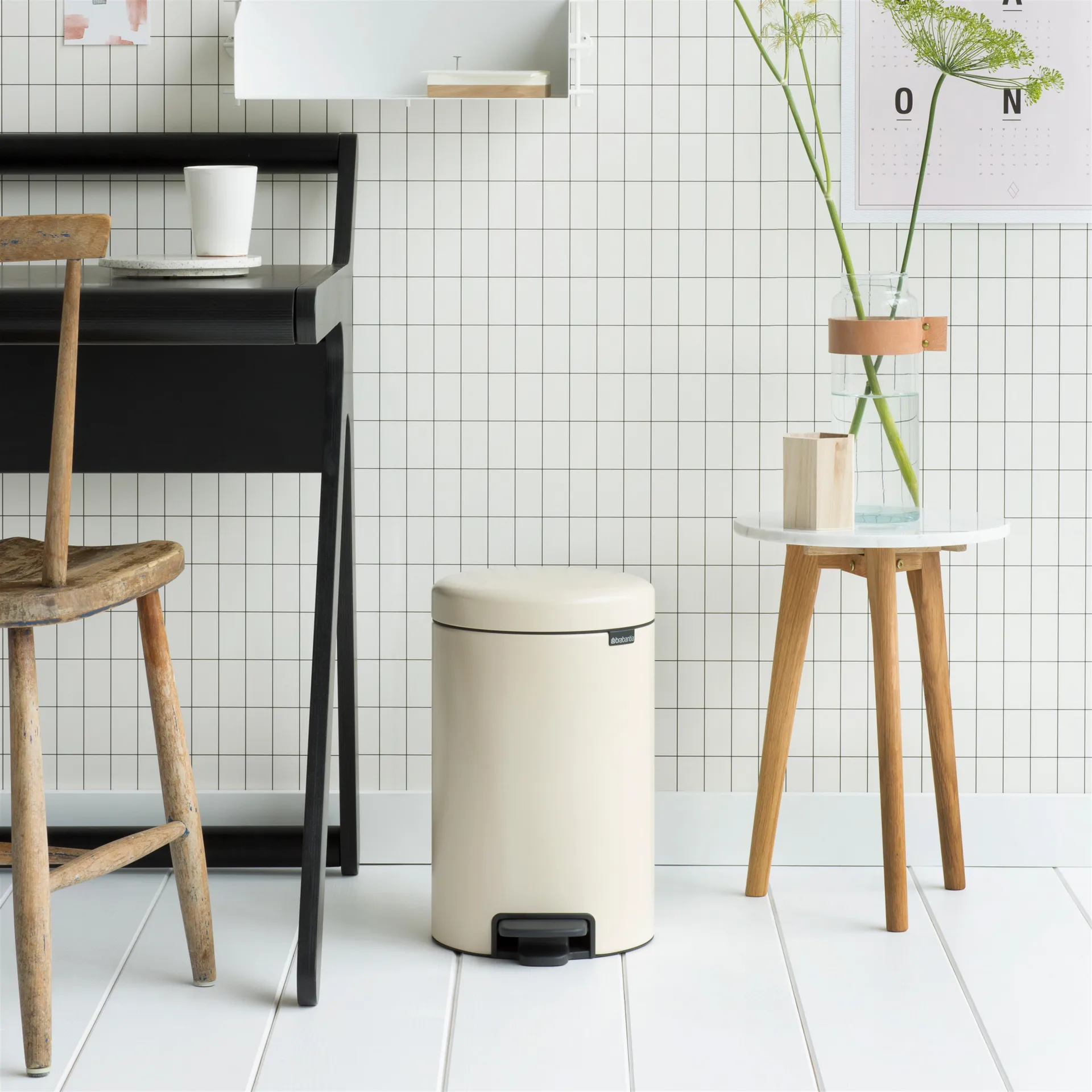 New Icon Treteimer 12 Liter, Almond (mandelbraun) Brabantia