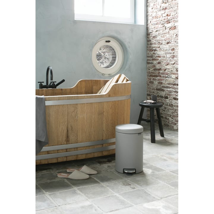 New Icon Treteimer 12 Liter - Mineral concrete grey - Brabantia