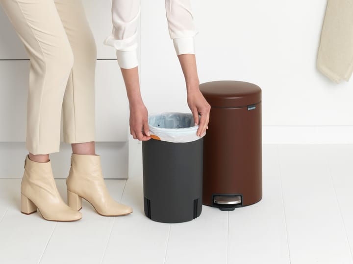 New Icon Treteimer 12 Liter, Mineral cosy brown Brabantia