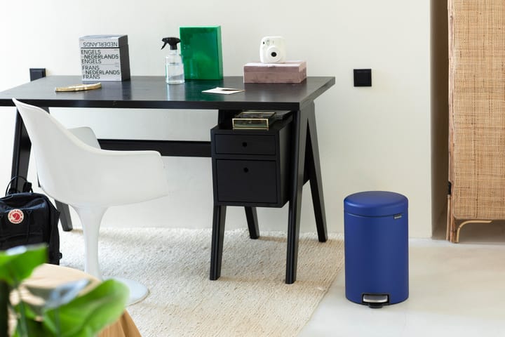 New Icon Treteimer 12 Liter, Mineral powerful blue Brabantia