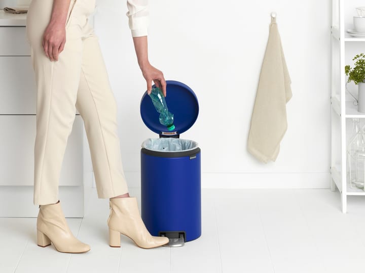 New Icon Treteimer 12 Liter, Mineral powerful blue Brabantia