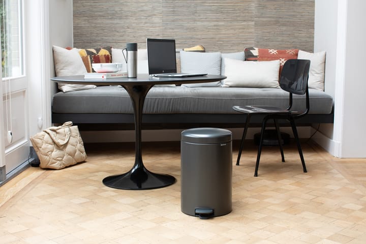 New Icon Treteimer 20 Liter - Confident Grey - Brabantia