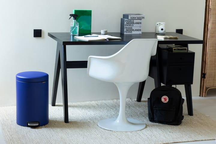 New Icon Treteimer 20 Liter, Mineral powerful blue Brabantia