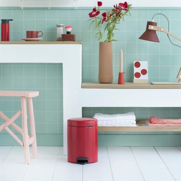 New Icon Treteimer 5 Liter - Passion red (rot) - Brabantia