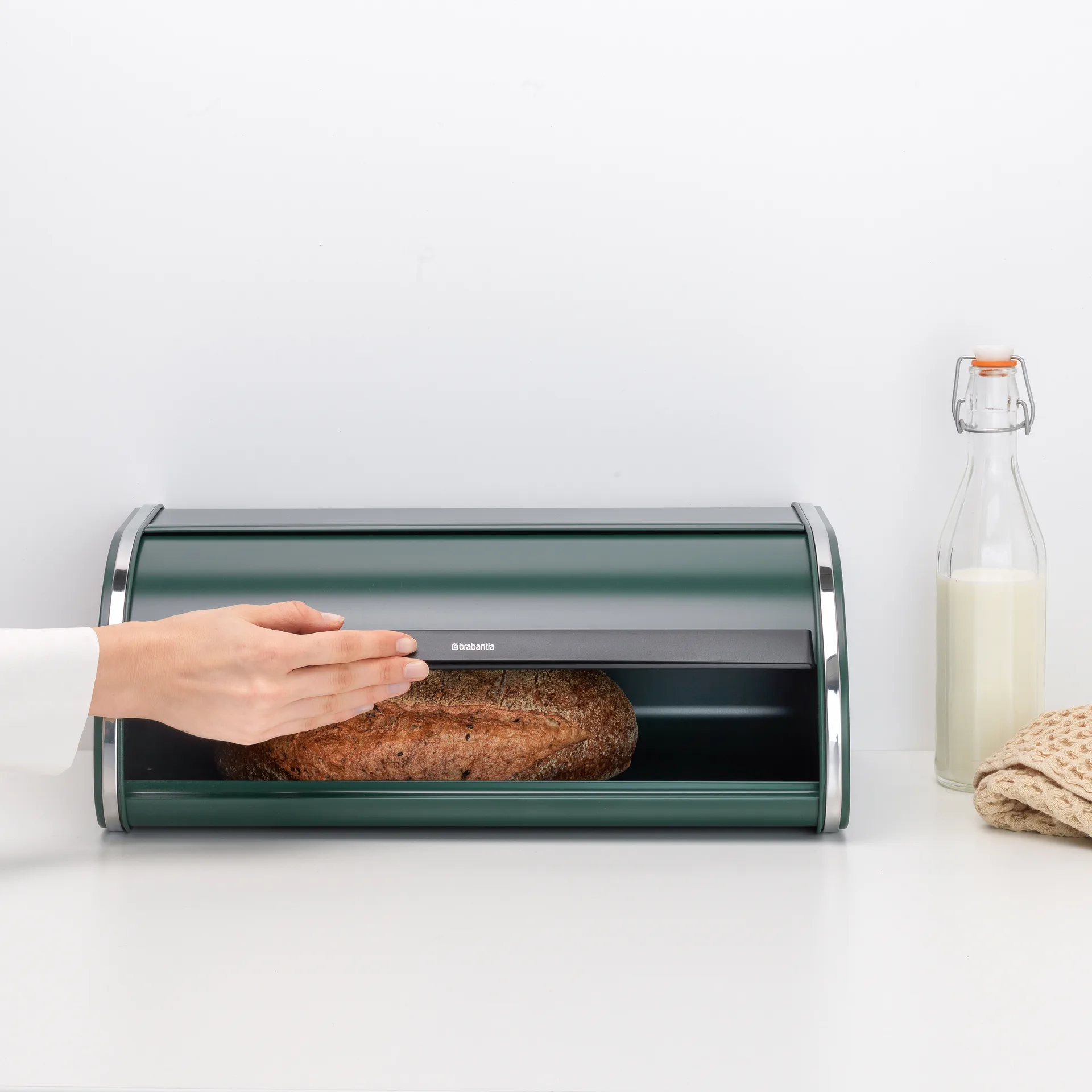 Roll Top Brotkasten medium, Pine green Brabantia