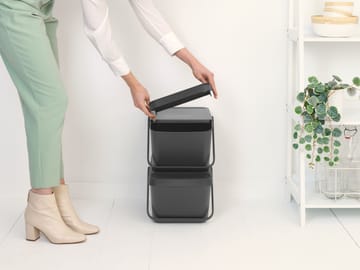 Sort & Go Stapelbarer Abfalleimer 20 l - Grau - Brabantia