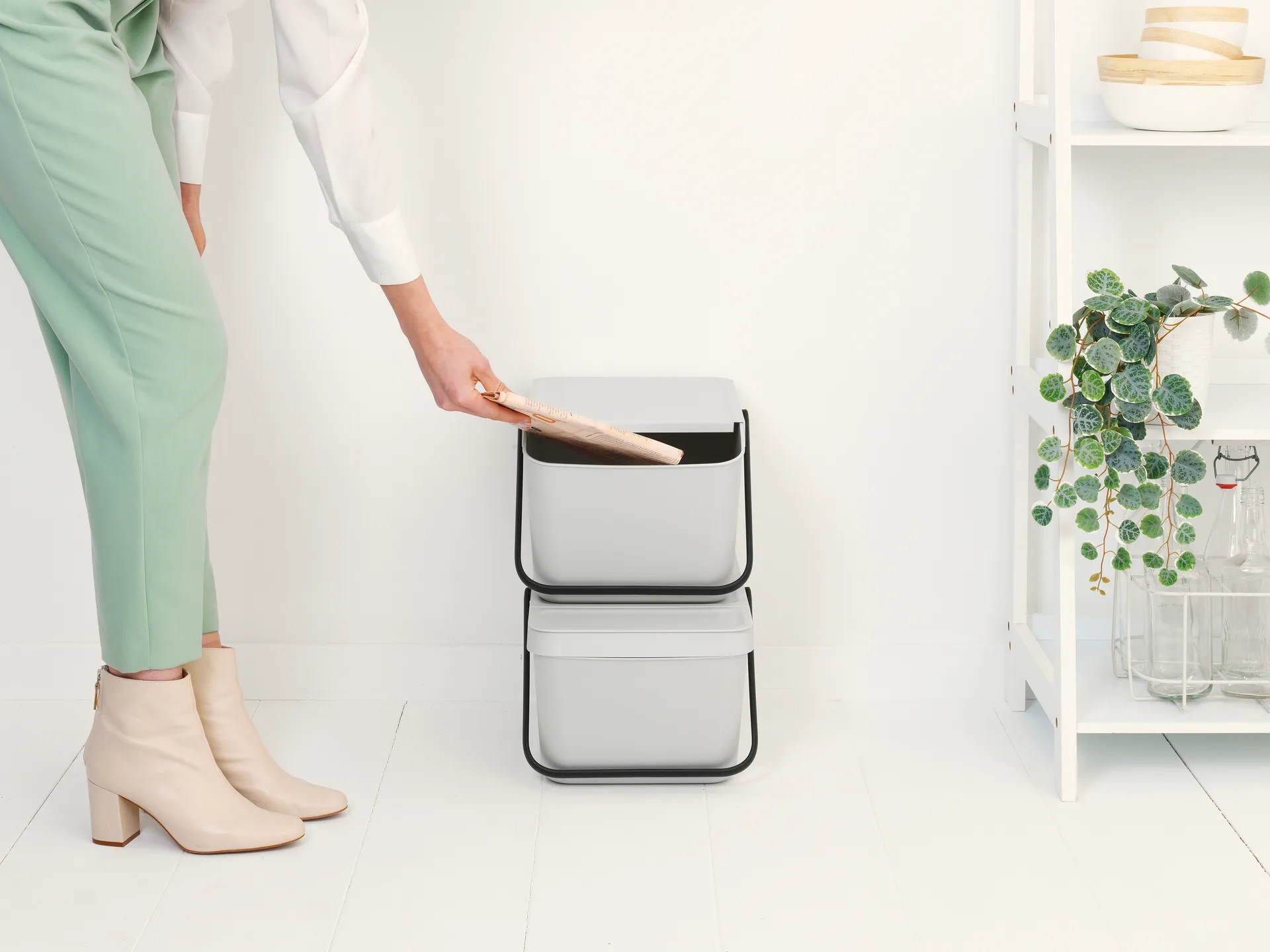 Sort & Go Stapelbarer Abfalleimer 20 l, Hellgrau Brabantia