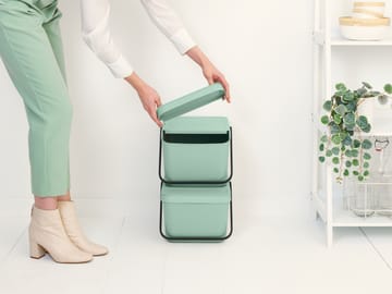 Sort & Go Stapelbarer Abfalleimer 20 l - Jade Green - Brabantia