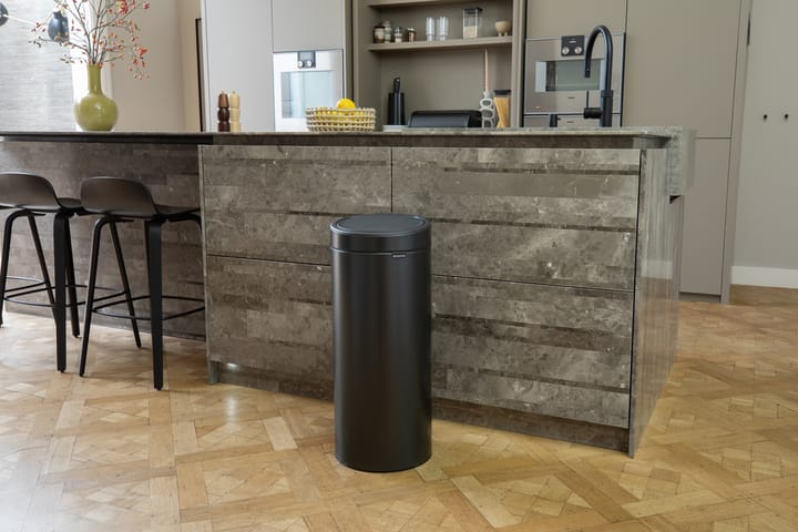 Touch Bin New 30 L - Confident Grey - Brabantia