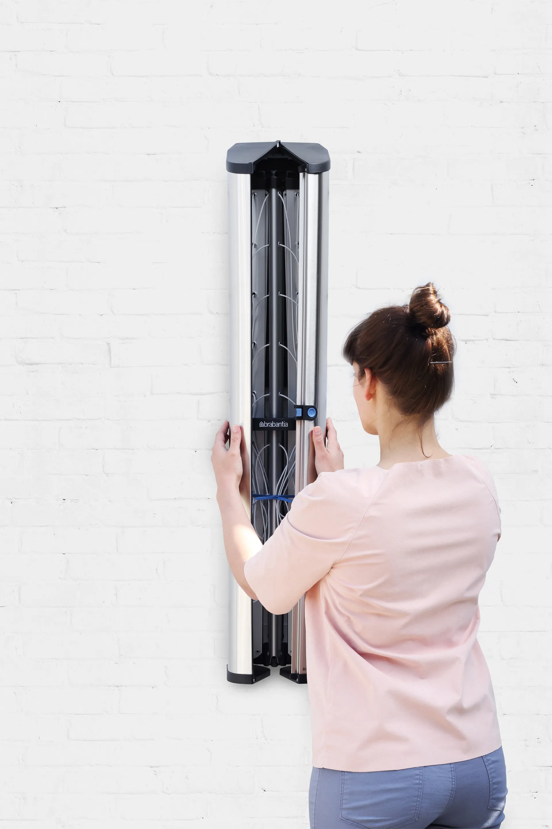 WallFix Wäschetrockner 24 m mit Schutzbox, Grau Brabantia