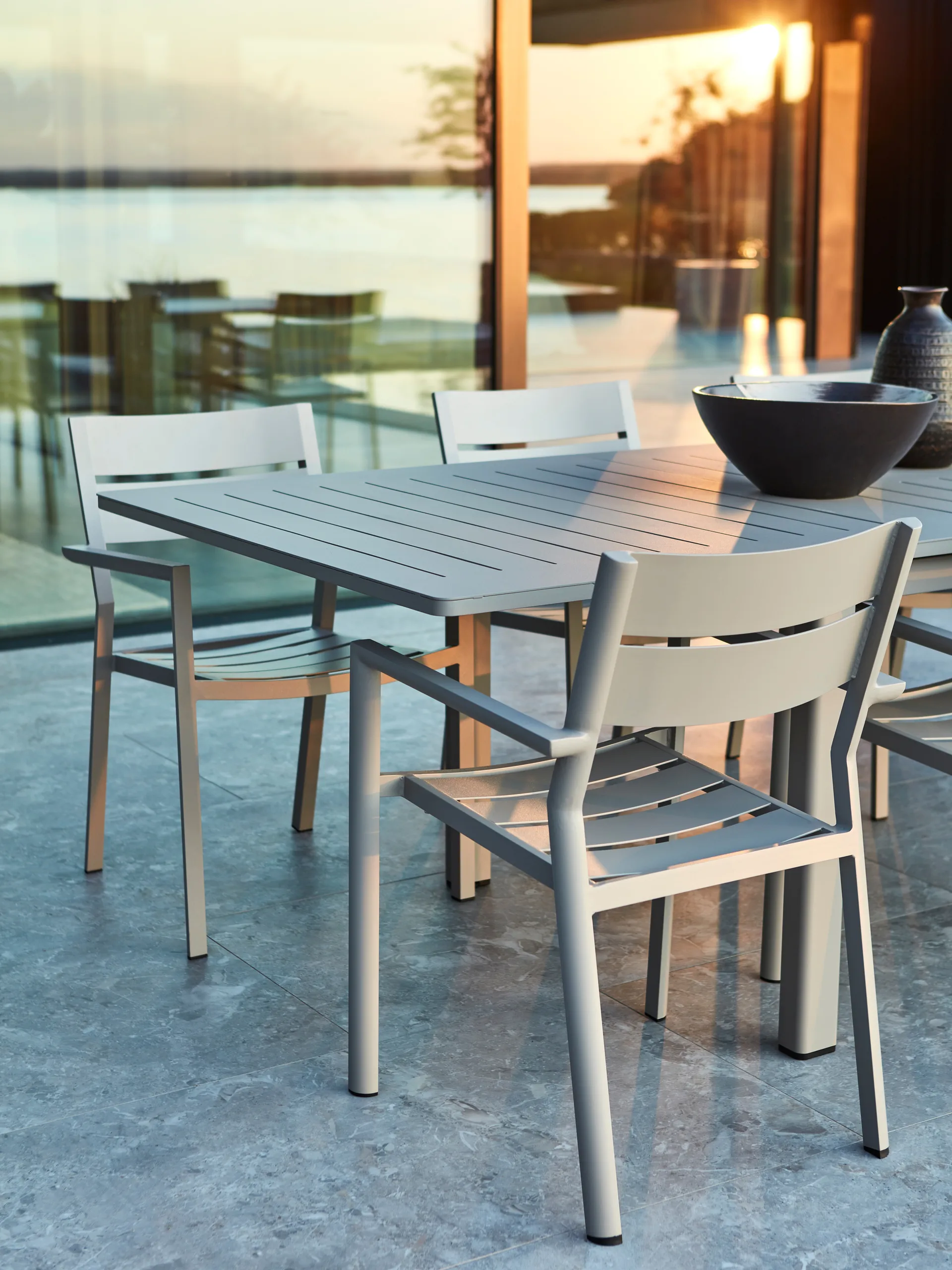 Delia Armlehnstuhl, Anthracite Brafab