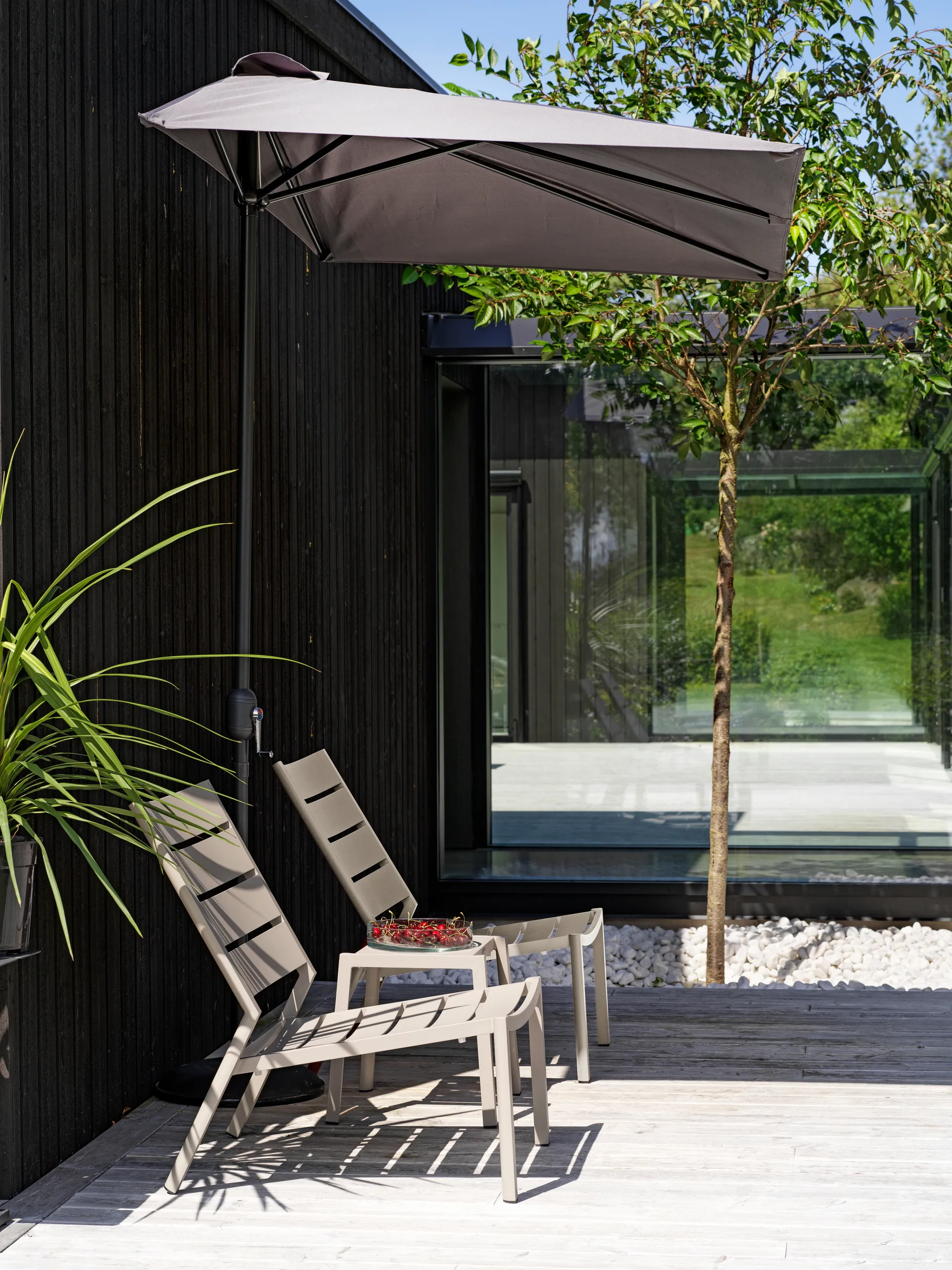 Delia Loungesessel, Anthracite Brafab