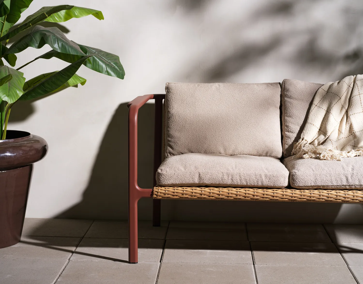 Motty Sofa, Zin red-teddy beige, 2-sitzig Brafab