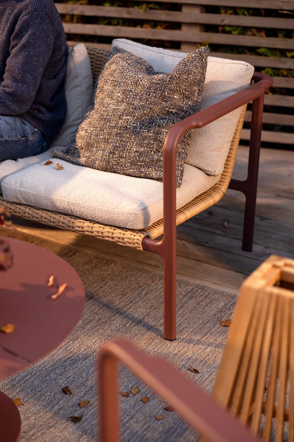 Motty Sofa, Zin red-teddy beige, 2-sitzig Brafab