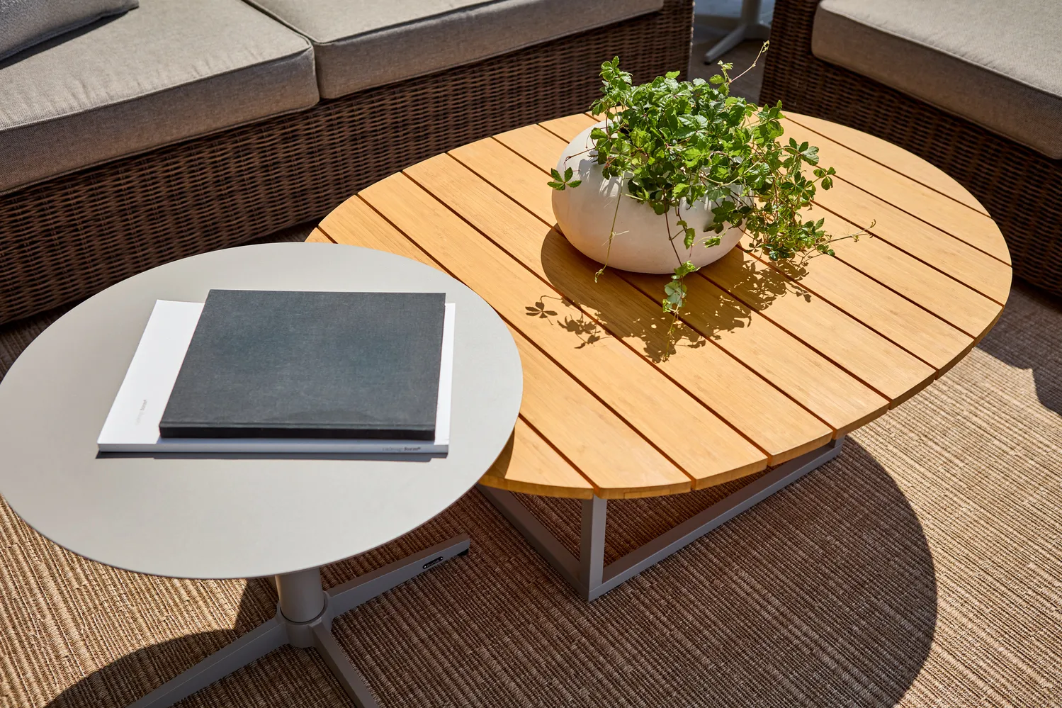 Olive Couchtisch, Khaki-Bambus, 110x80 cm Brafab