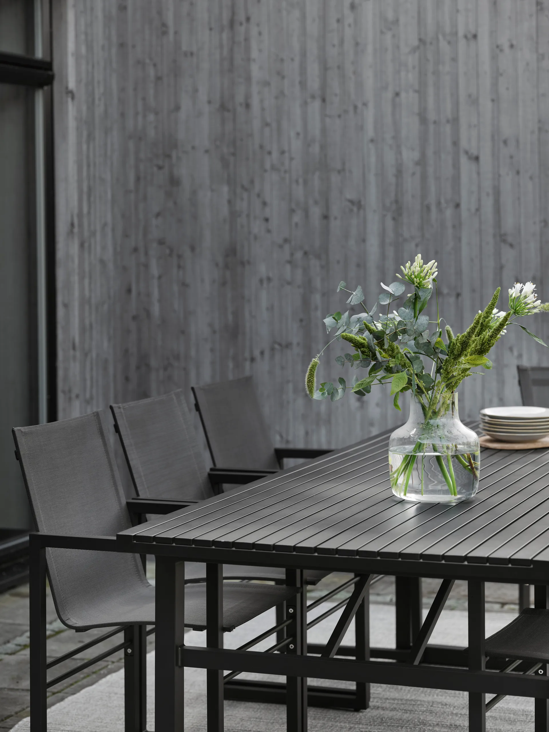 Vevi Esstisch, Schwarz 230 cm Brafab