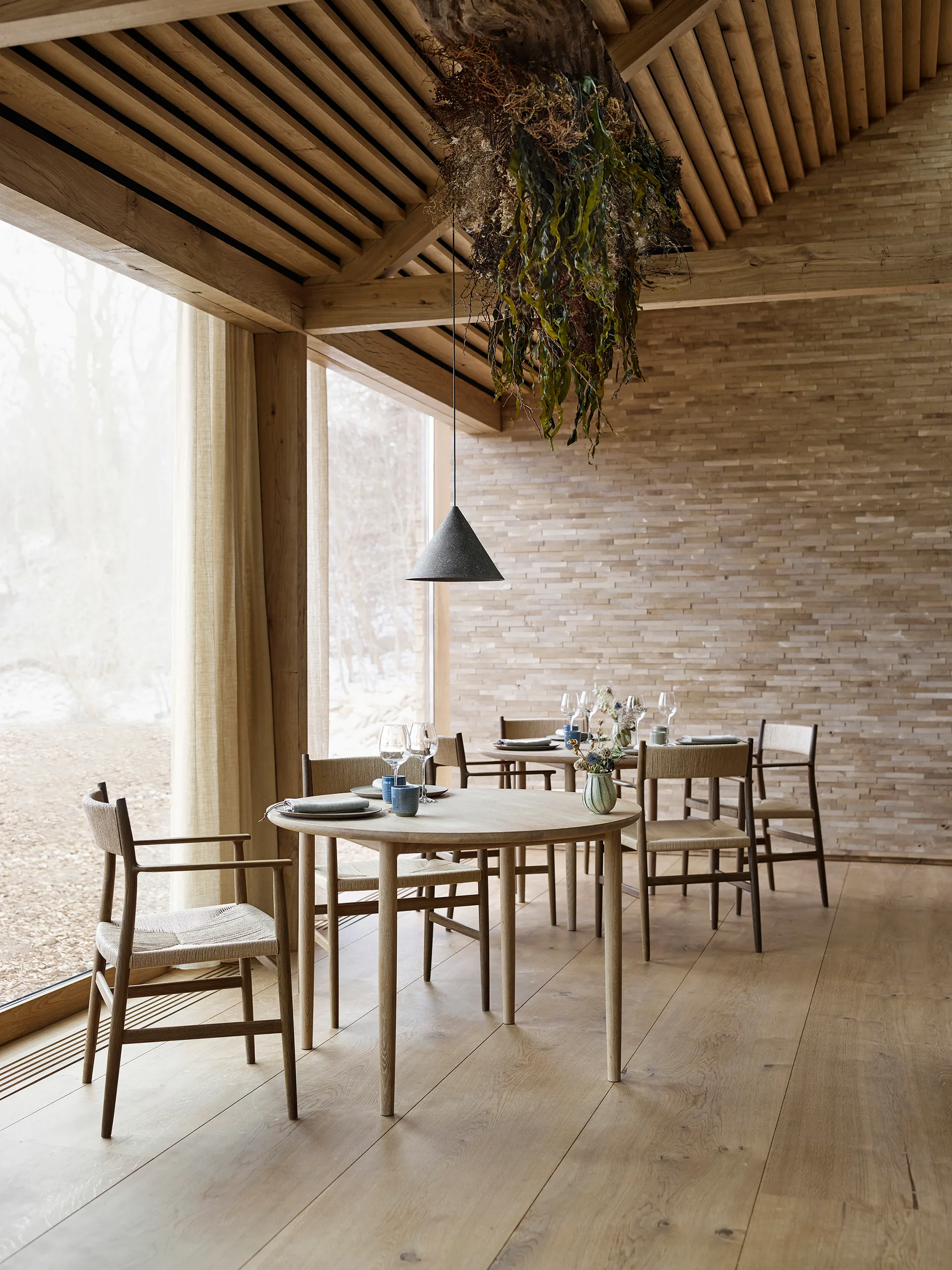 Arv Esstisch Ø120cm, Eiche weiß geölt Brdr. Krüger