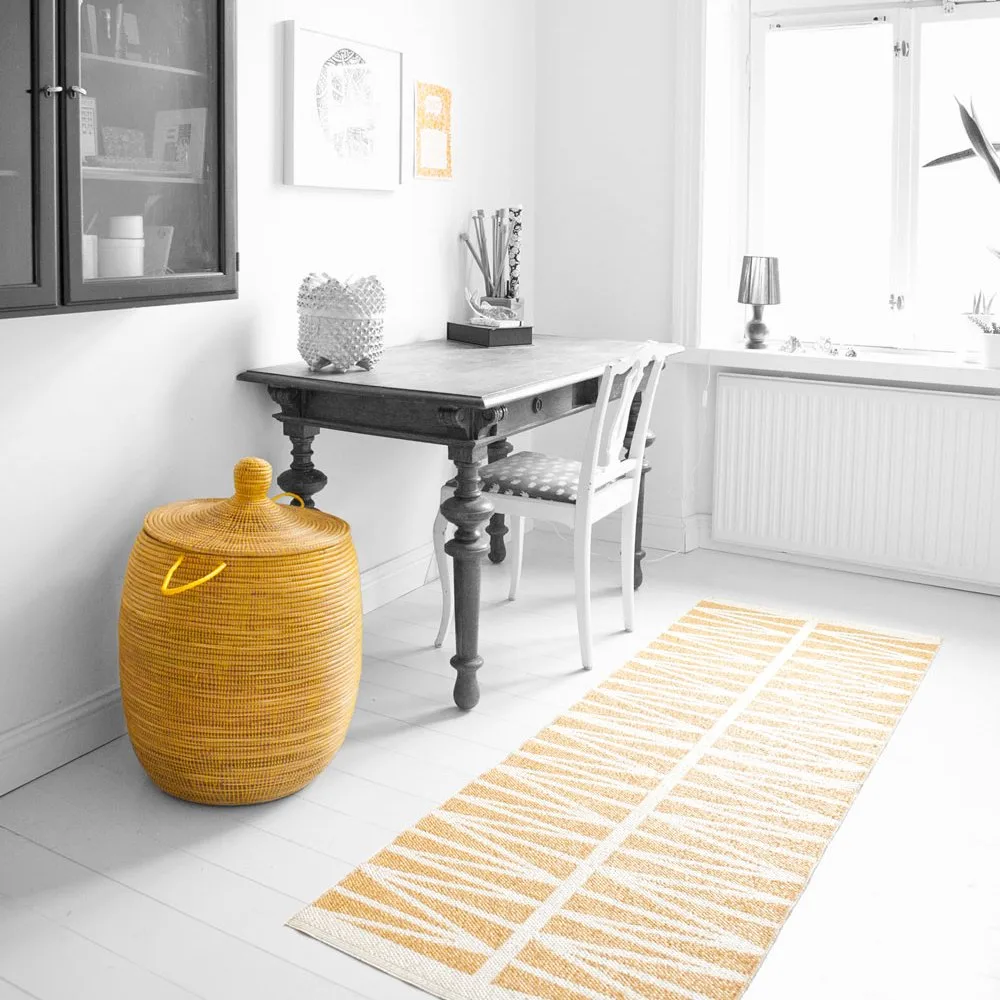 Helmi gelber Teppich, 70 x 200 cm Brita Sweden