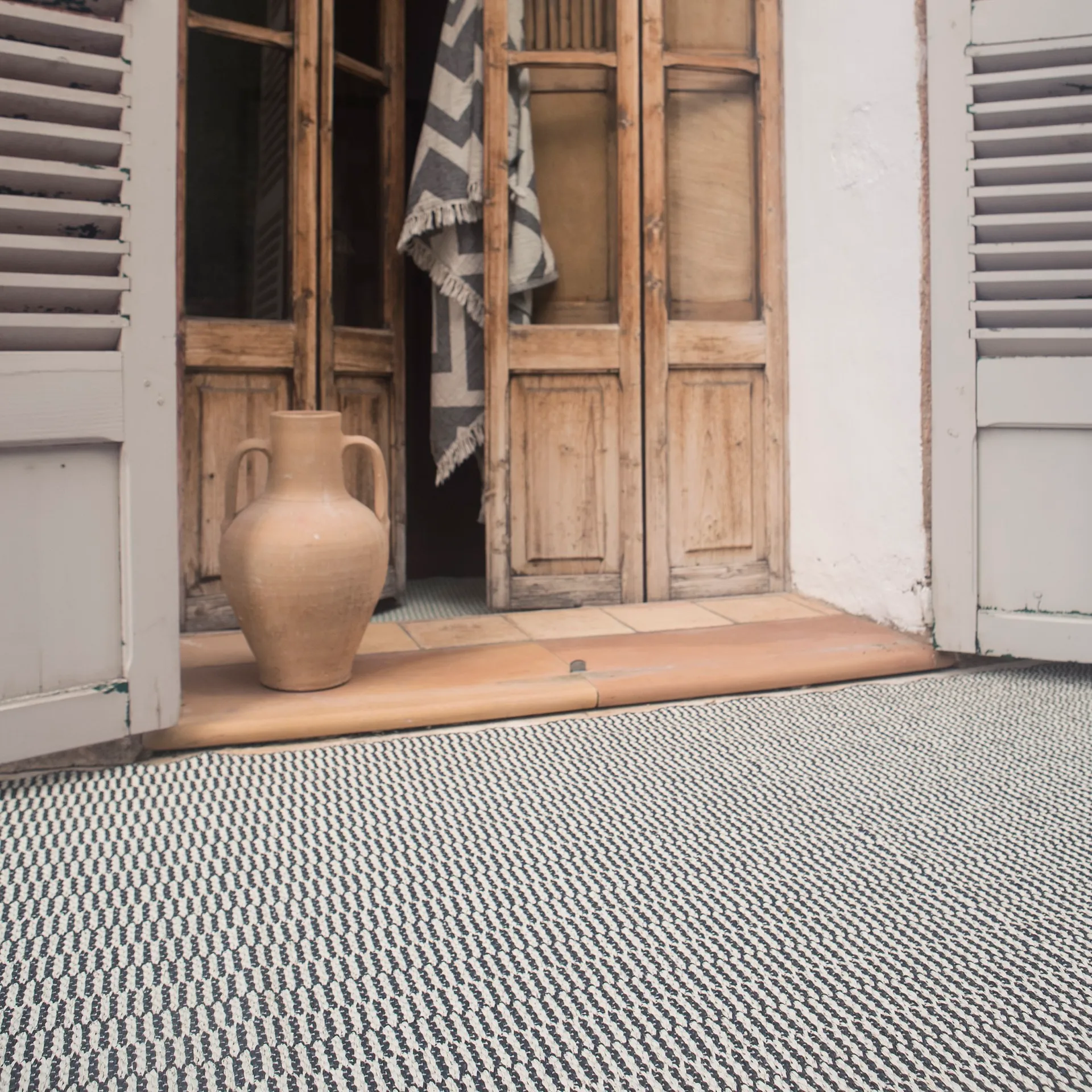 Pemba Teppich beluga, 70 x 300cm Brita Sweden