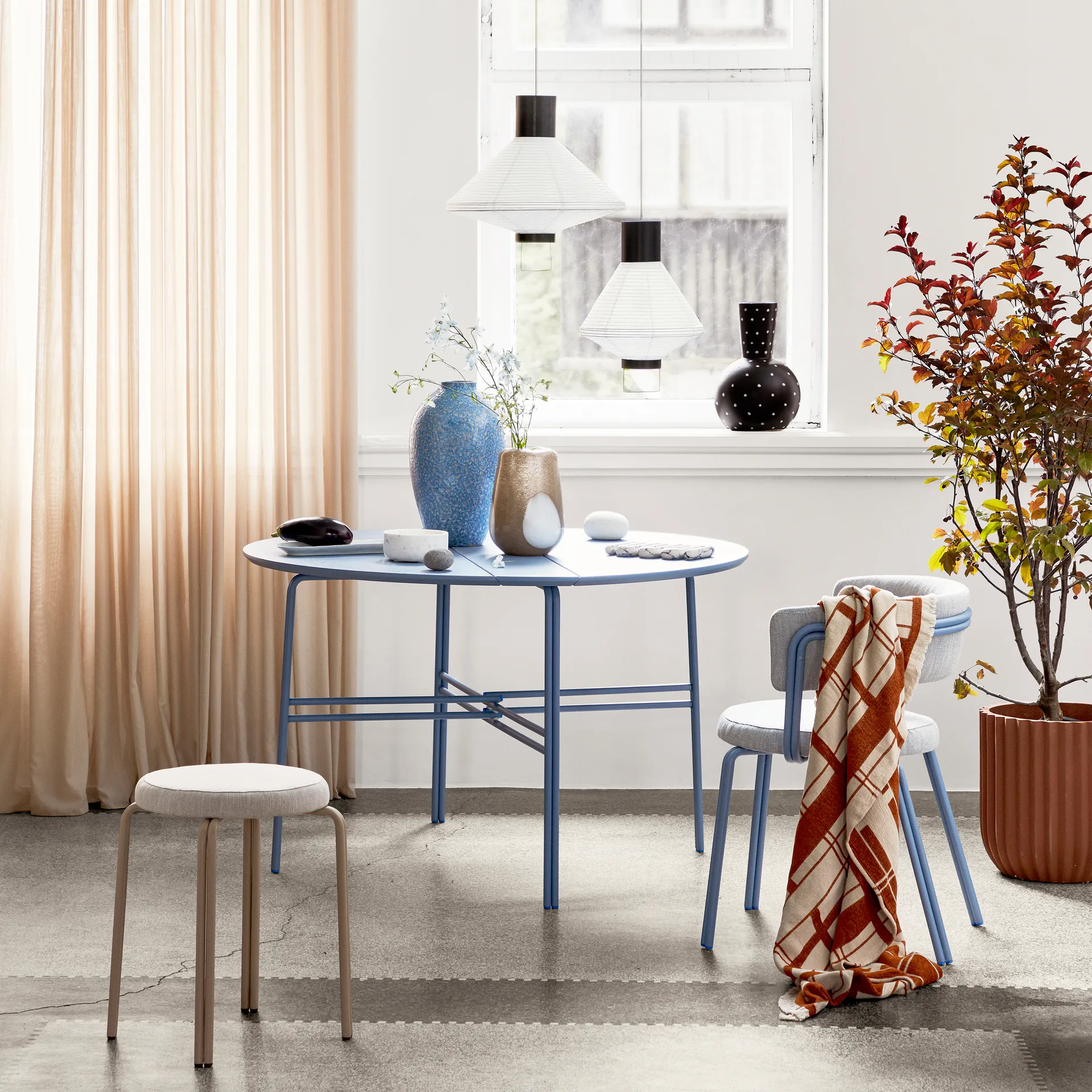 Bella Keramikvase 35cm, Turkish coffee black Broste Copenhagen