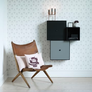 Frame 35 Wandschrank mit Türe - Esche schwarz gebeizt - By Lassen