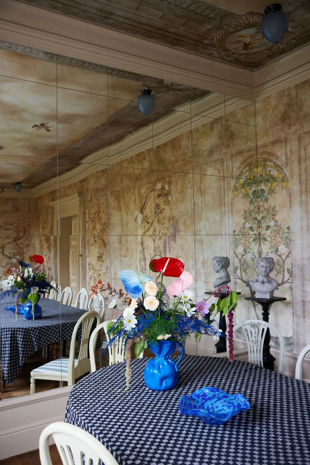 Crumple Vase, Blau Byon