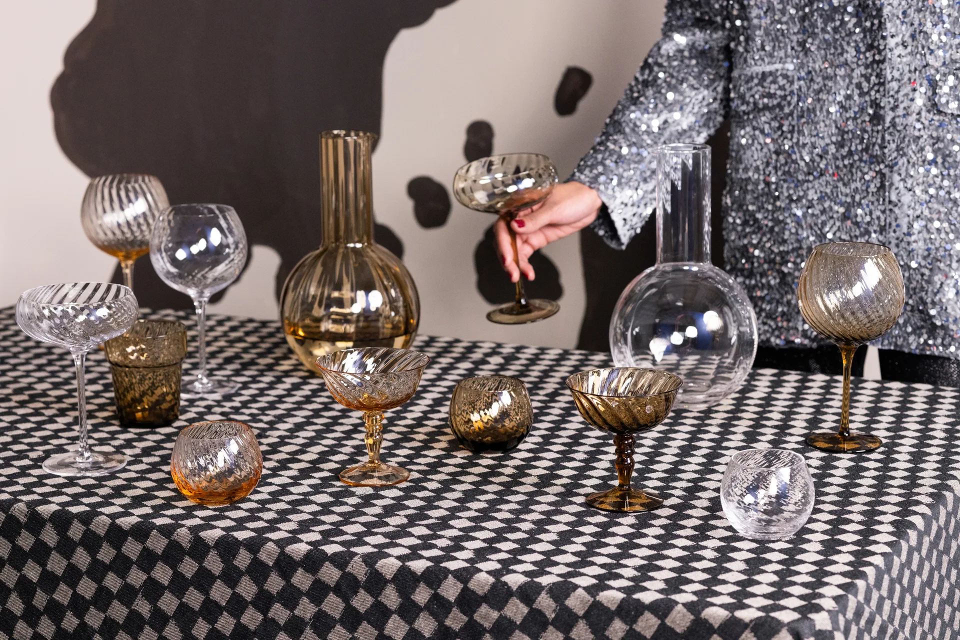 Opacity Karaffe 1,9 L, Braun Byon