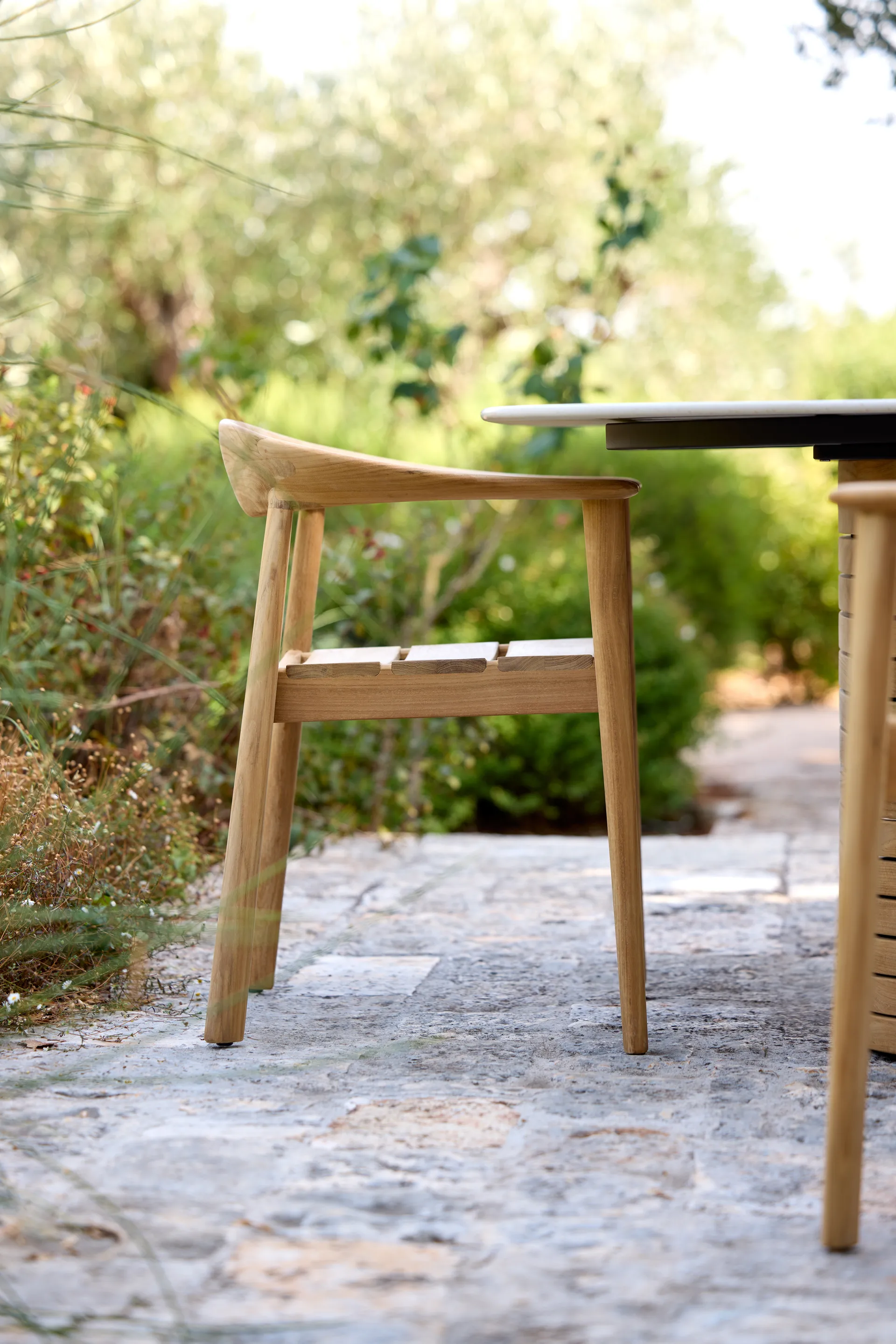 Majestic Armlehnstuhl, Teak Cane-line