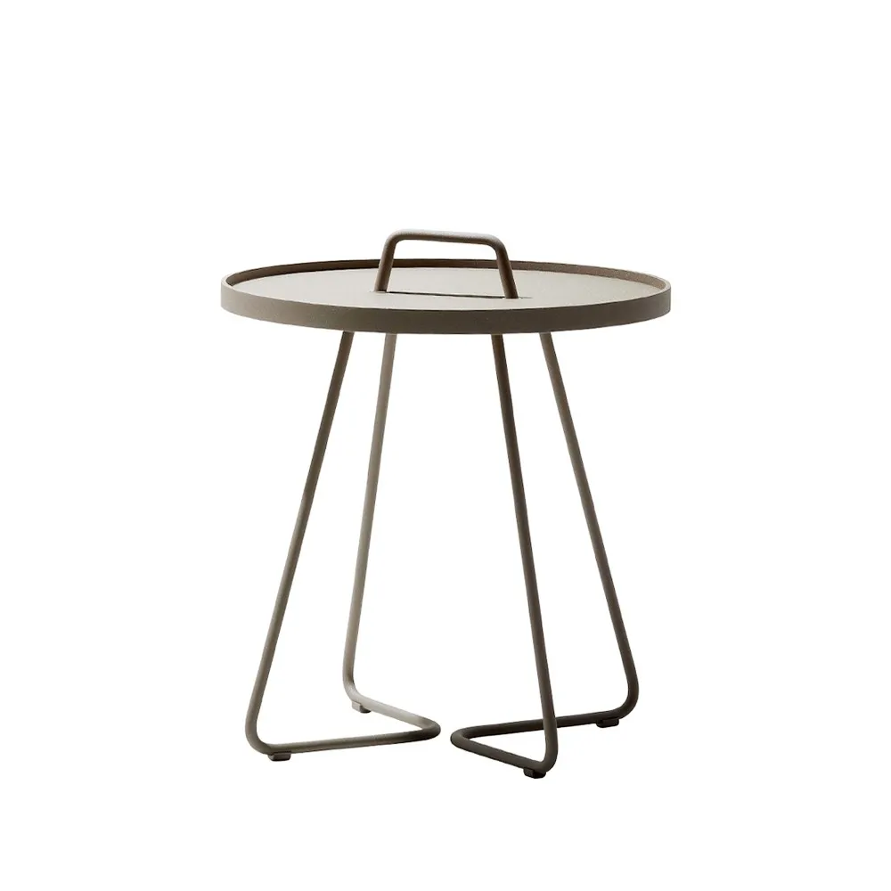 On the move Tisch Ø44 cm, Taupe Cane-line