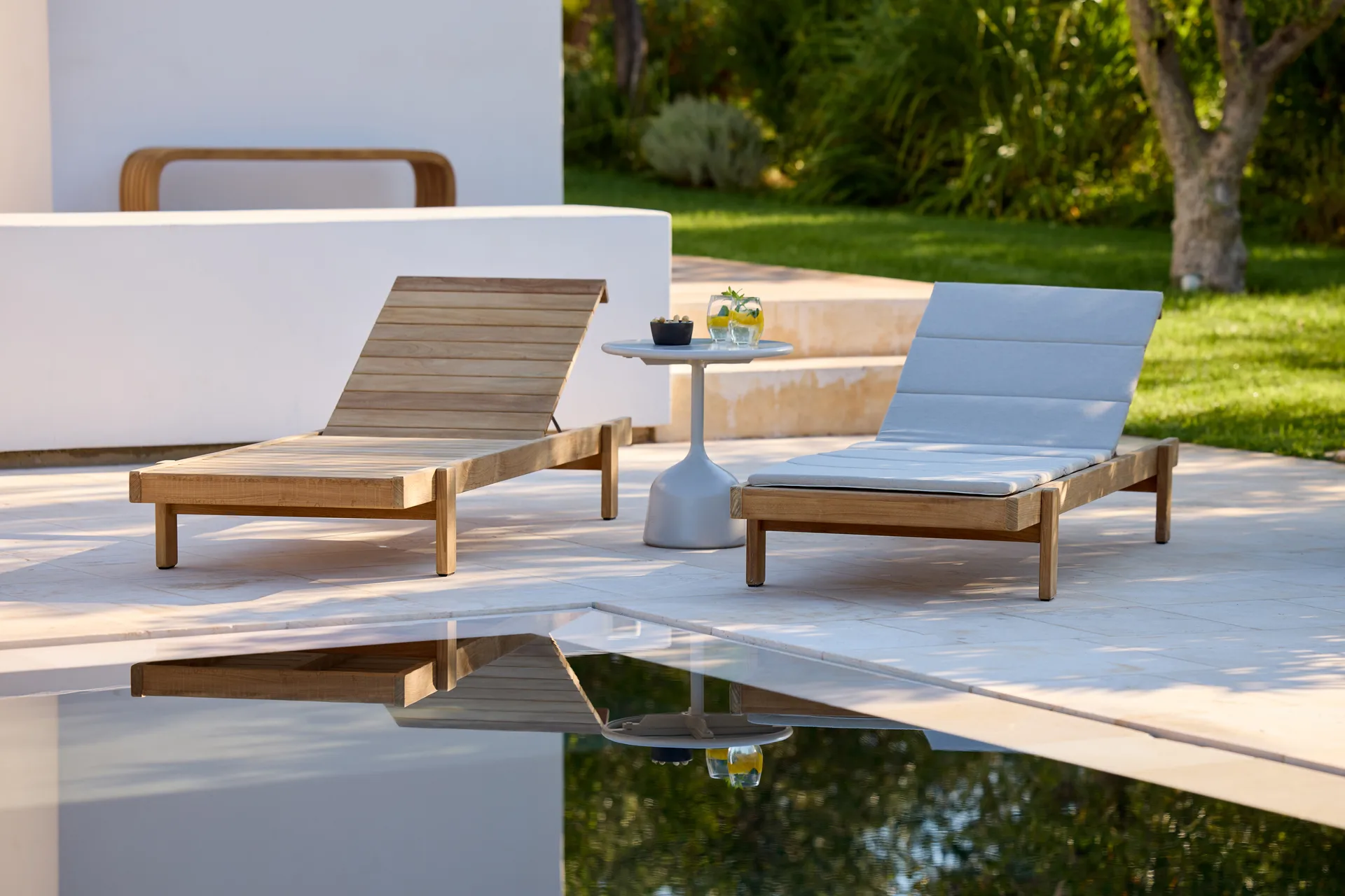 Vista Sonnenliege, Teak Cane-line