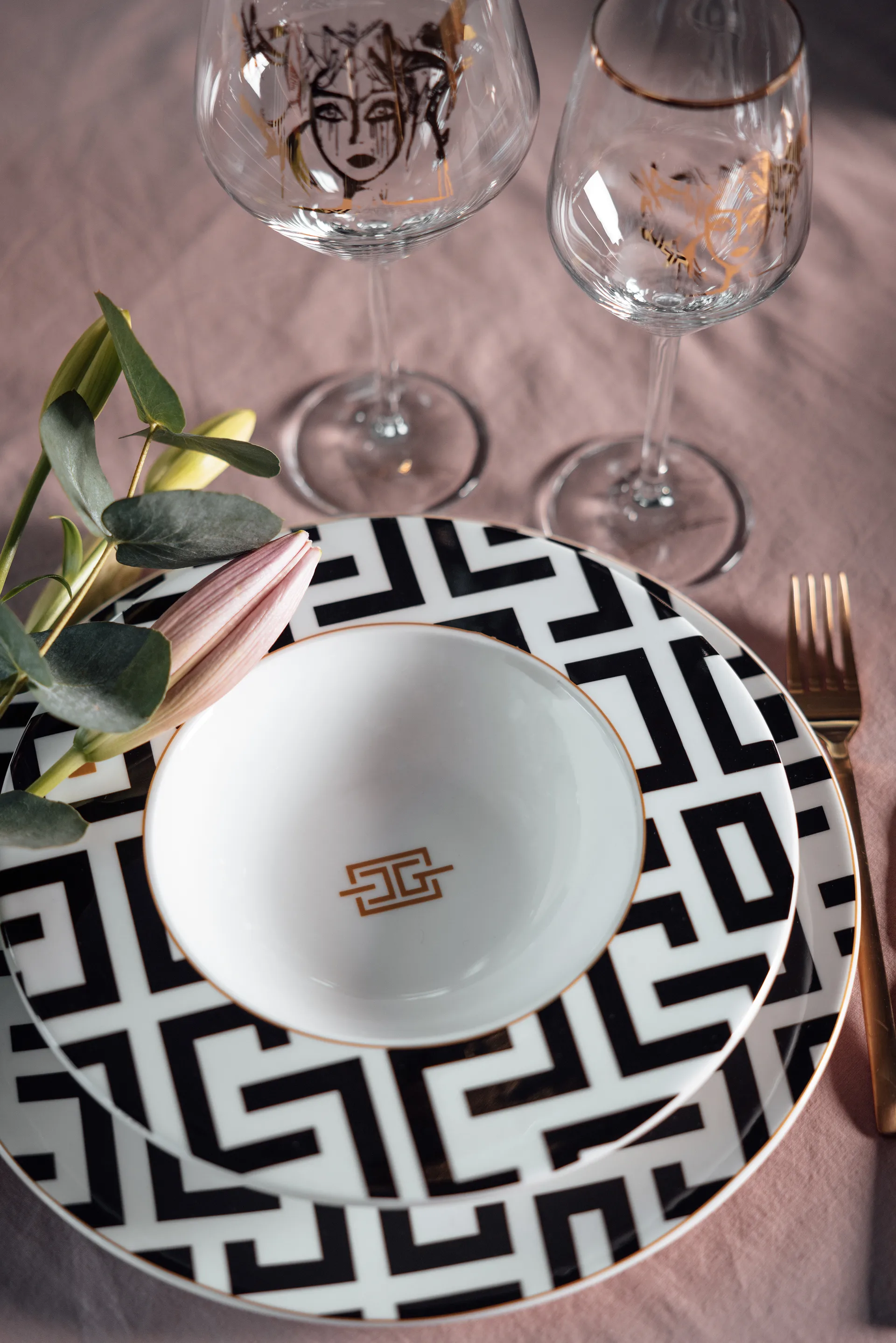 DECO Teller Ø29cm, Weiß-schwarz Carolina Gynning