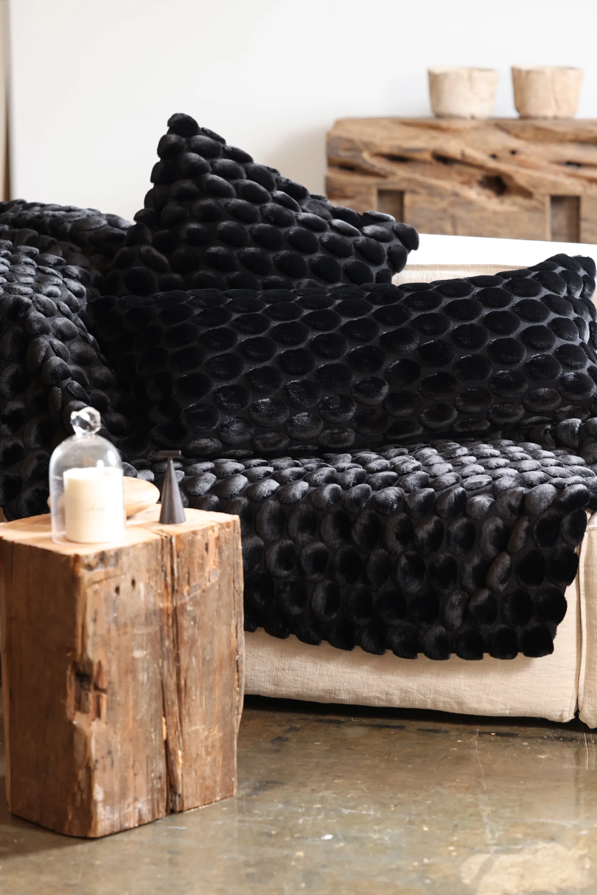 Egg Collection Decke 170x130 cm, Schwarz Ceannis