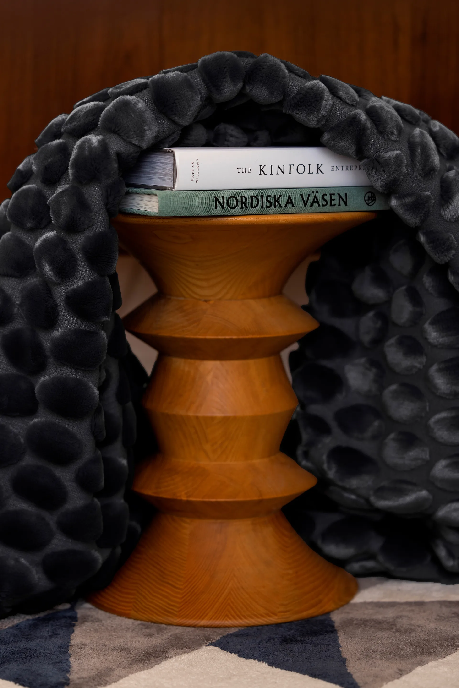 Egg Collection Decke 170x130 cm, Schwarz Ceannis