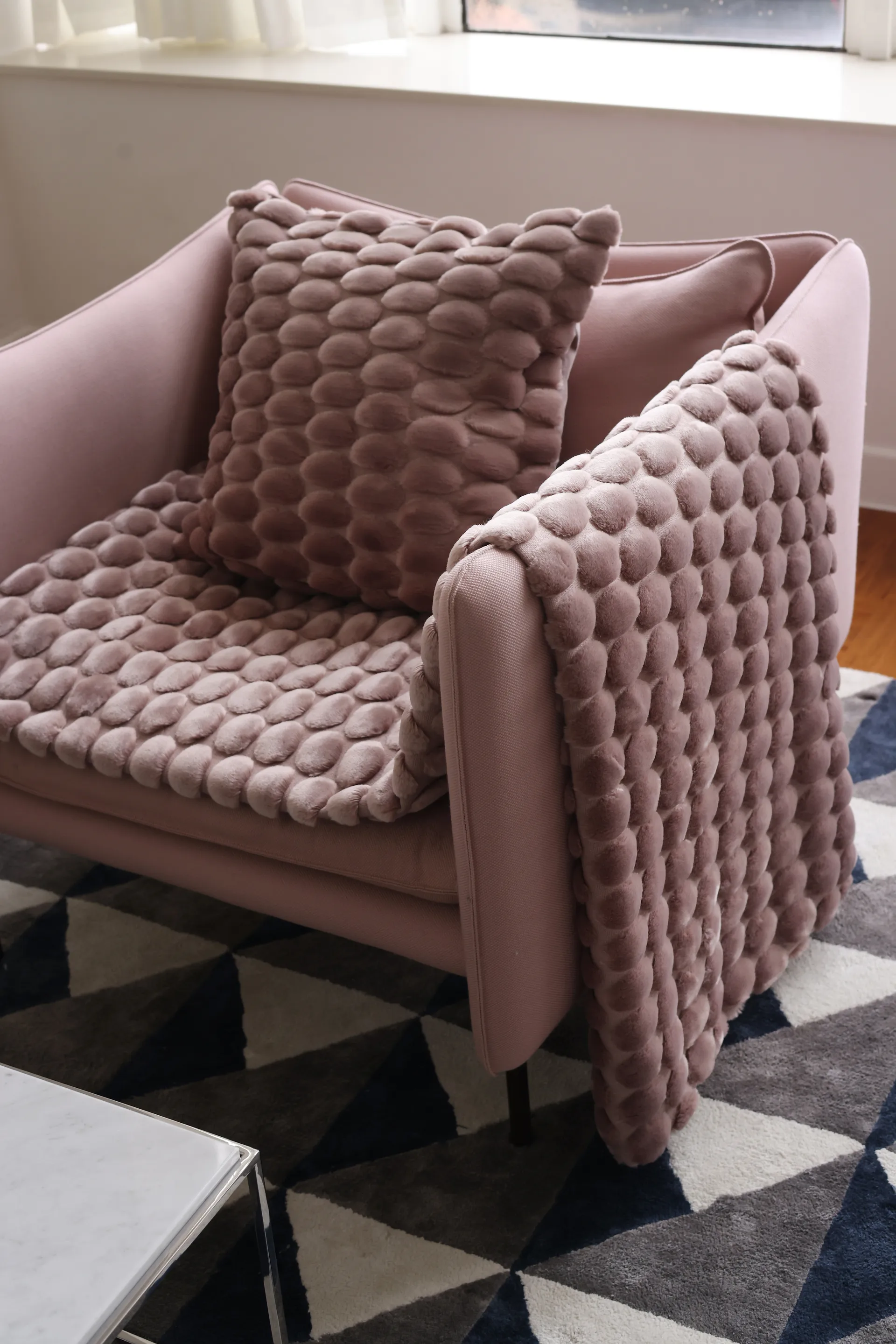 Egg Collection Plaid 130x170 cm, Rosa Ceannis