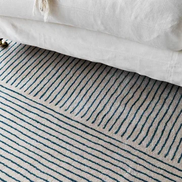 Radha Wollteppich 180 x 270cm - Off white-heaven blue - Chhatwal & Jonsson