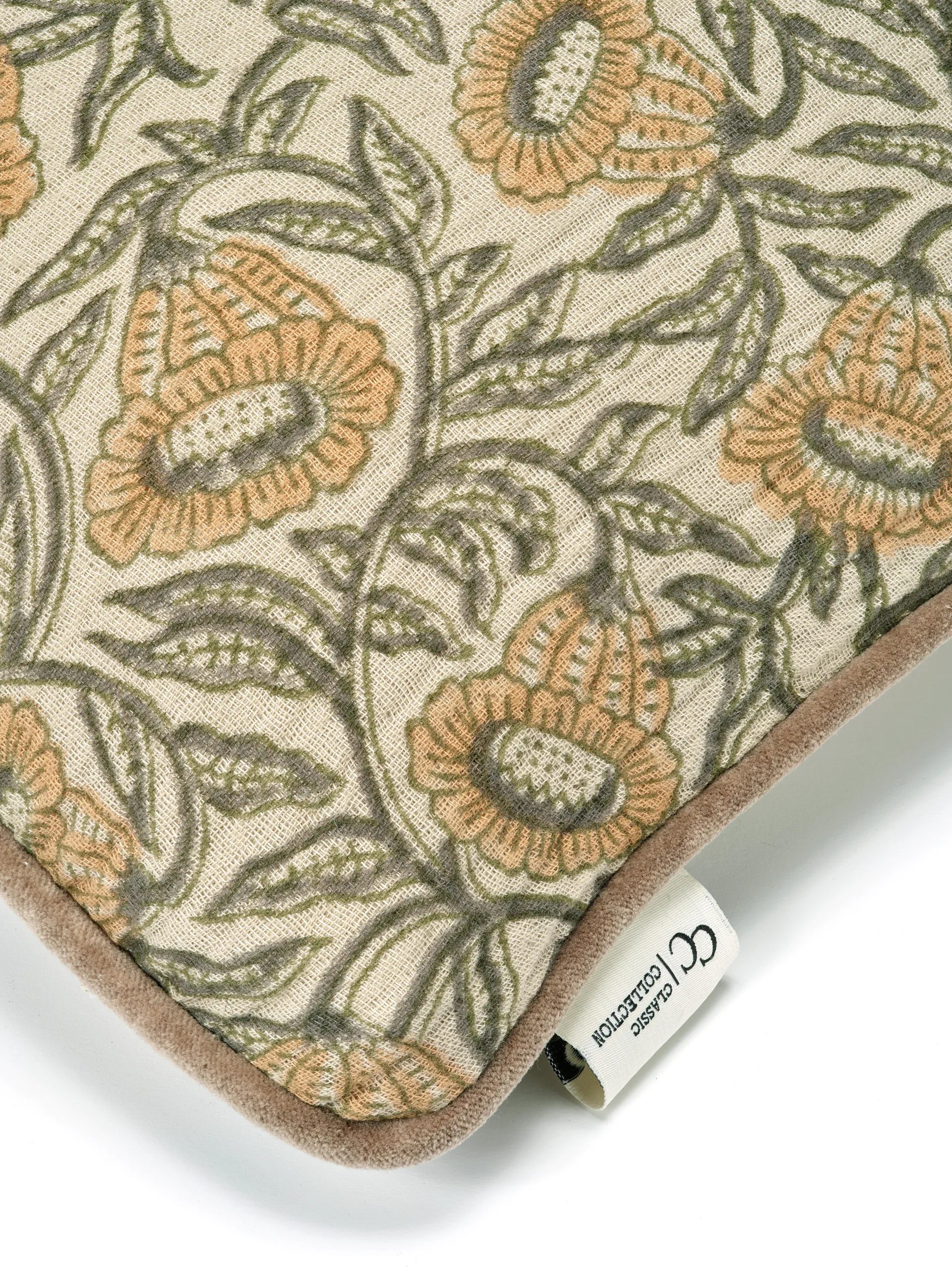 Bell Kissenbezug 50x50 cm, Yellow Classic Collection