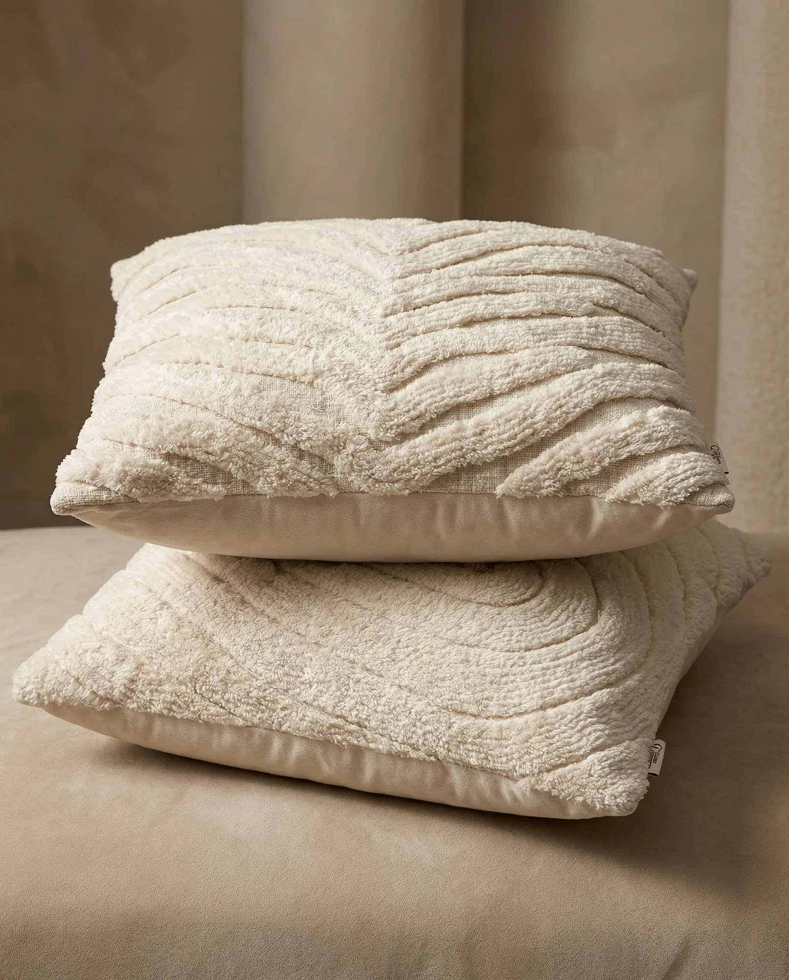 Zebra Tuft Kissenbezug, Off white, 50x50 cm Classic Collection