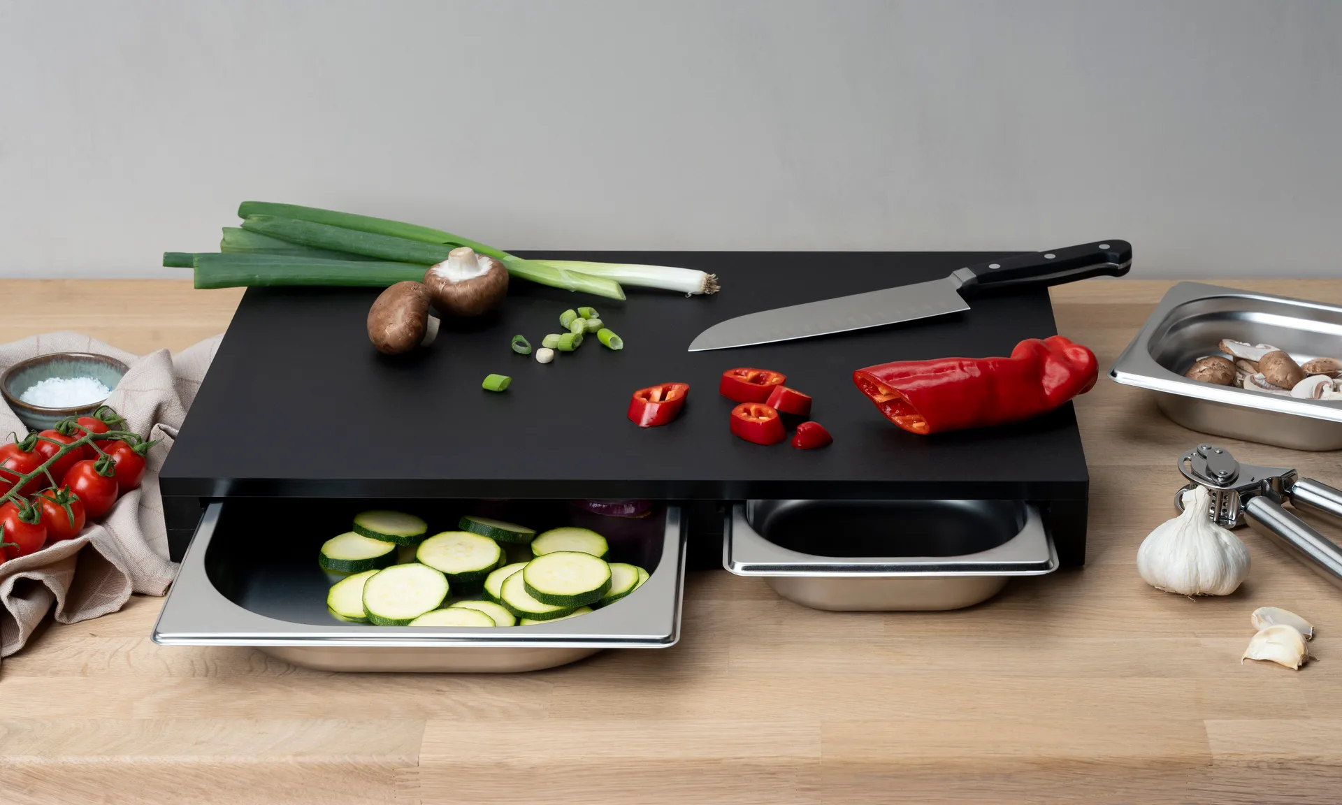 Duracore Schneidbrett mit zwei Schubladen, 49,5×32,5 Continenta