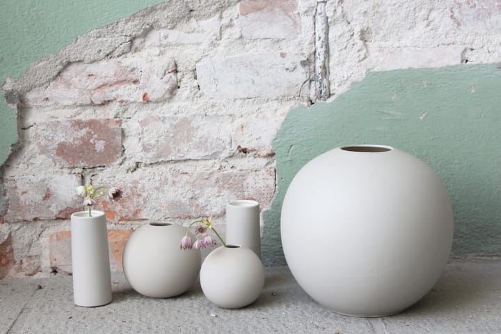 Ball Vase sand - 8cm - Cooee