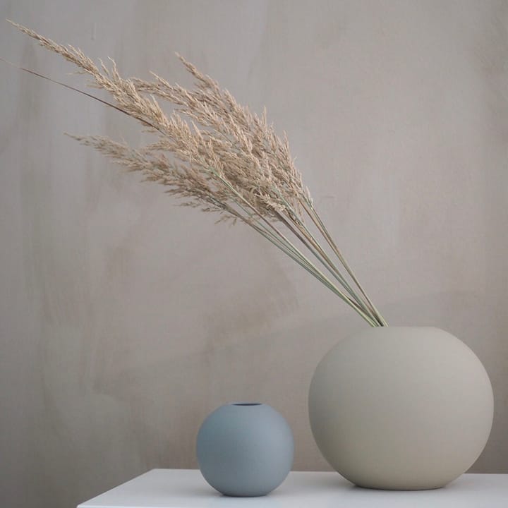 Ball Vase sand - 20cm - Cooee Design