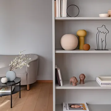 Benedict und Amal sculpture - Earth - Cooee Design