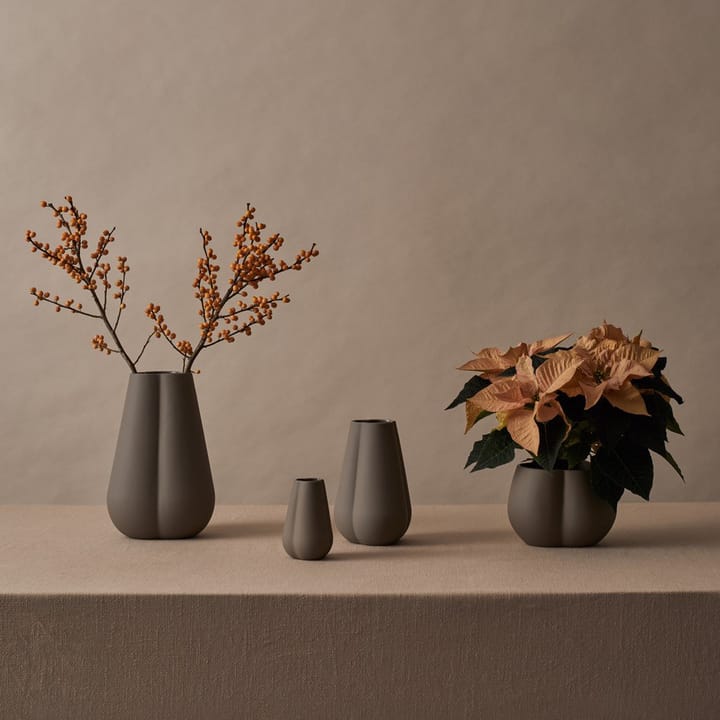 Clover Vase 11cm - Mud - Cooee Design