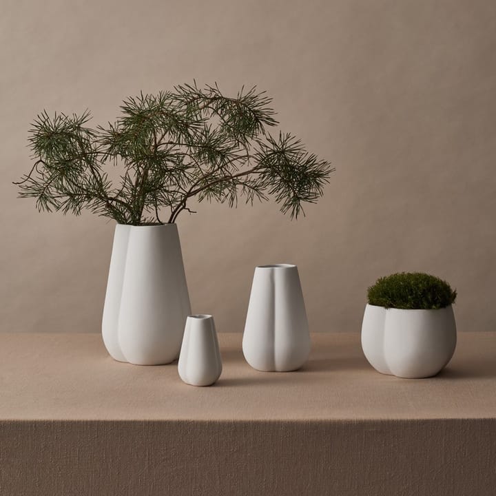 Clover Vase 18cm - White - Cooee Design