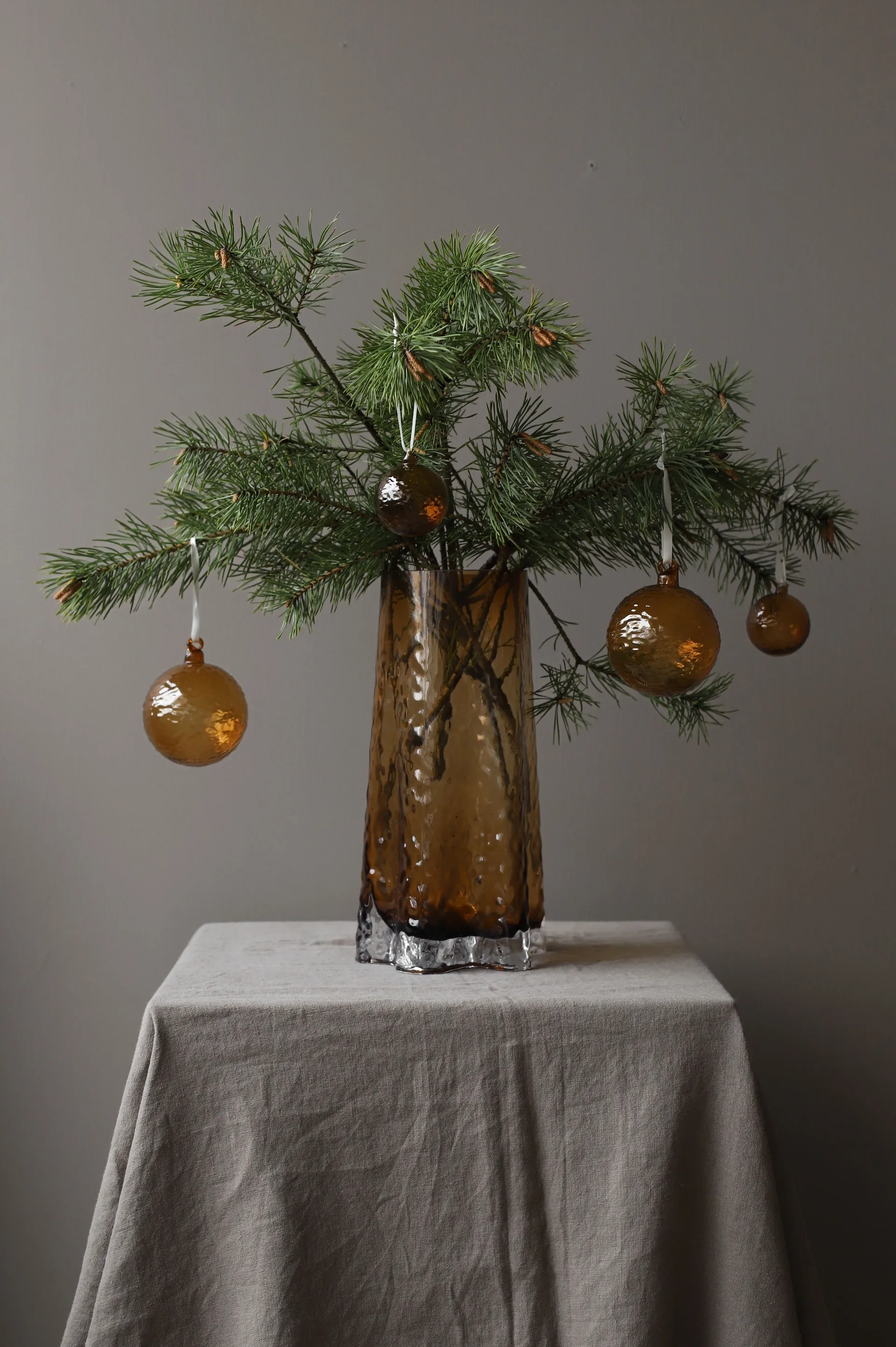 Gry Marble Weihnachtskugel Ø5 cm, Cognac Cooee Design