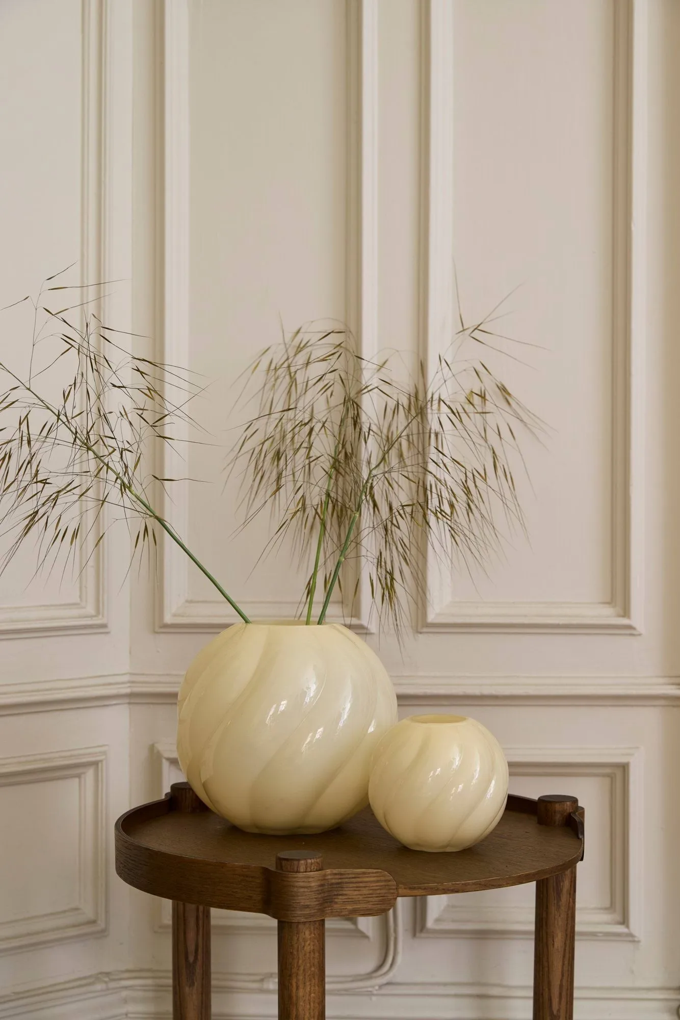 Twist Ball Vase 12 cm, Butter yellow Cooee Design