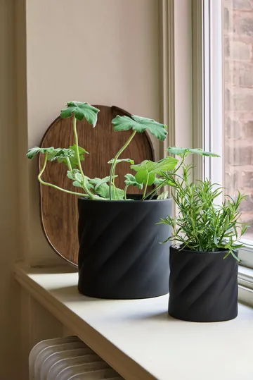 Twist Blumentopf - Schwarz, klein Ø12 cm - Cooee Design